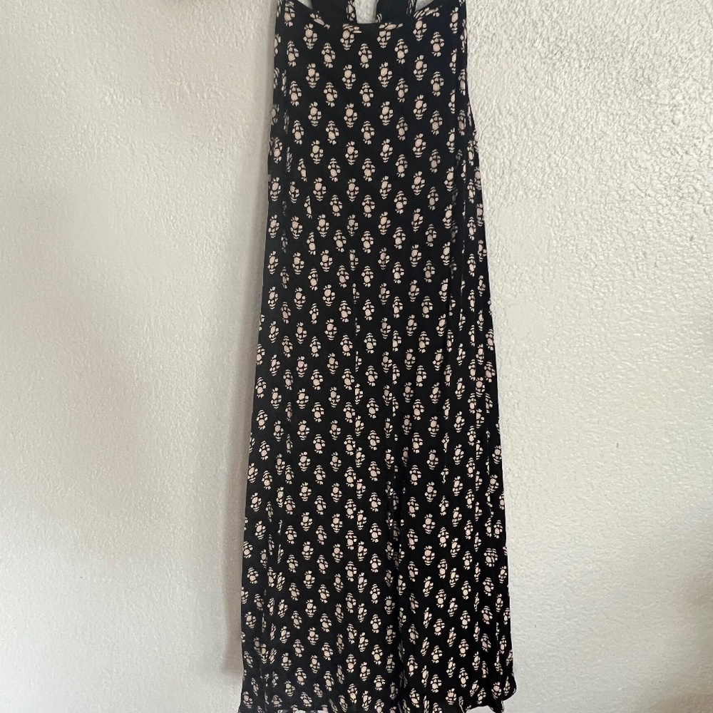 Sadie and Sage Black Racerback Dress